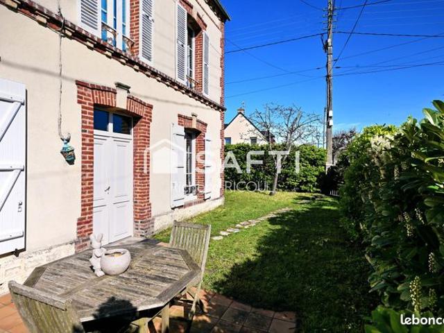 Maison 7 pièces 143 m²