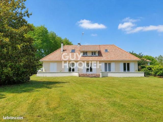 Maison 7 pièces 143 m²