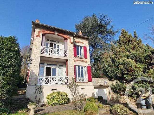 Maison 7 pièces 143 m²