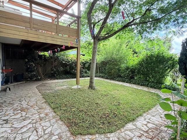 Maison 7 pièces 143 m²