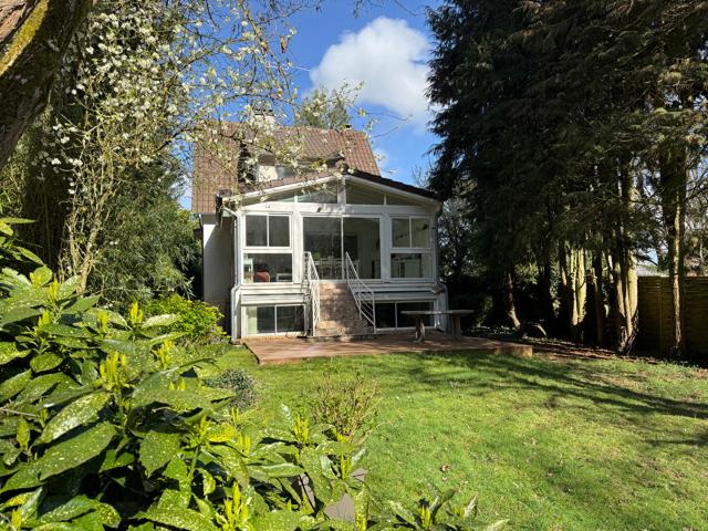 Maison 7 pièces 143 m²