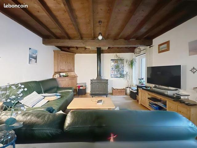Maison 7 pièces 143 m²