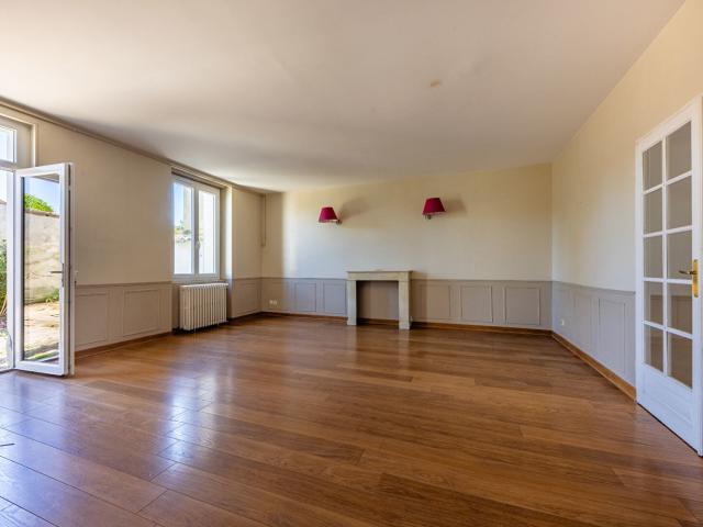 Maison 7 pièces 143 m²