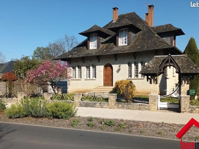 Maison 7 pièces 143 m²