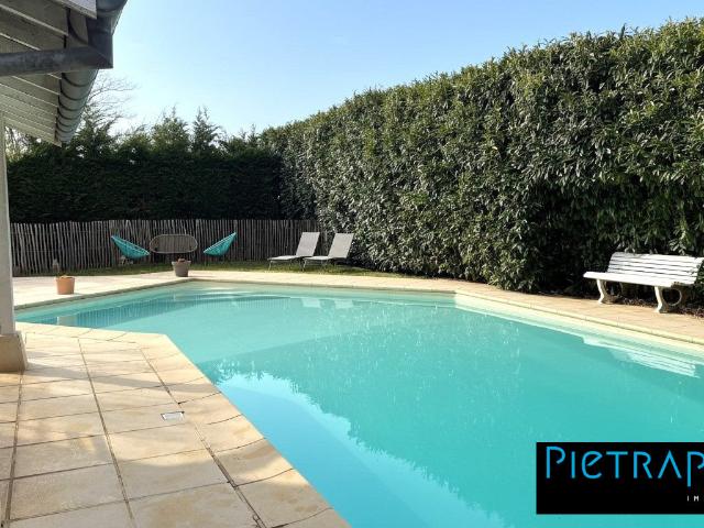 Maison 7 pièces 143 m²