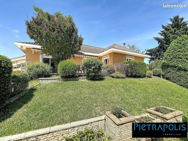 Maison 7 pièces 143 m²