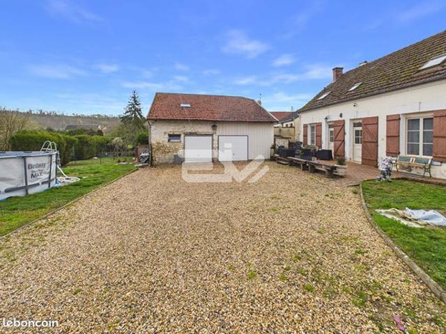 Maison 7 pièces 143 m²