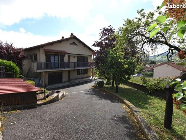 Maison 7 pièces 143 m²