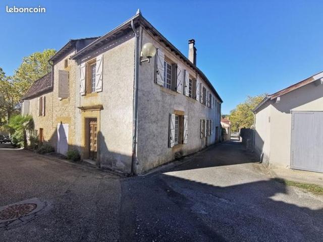 Maison 7 pièces 143 m²