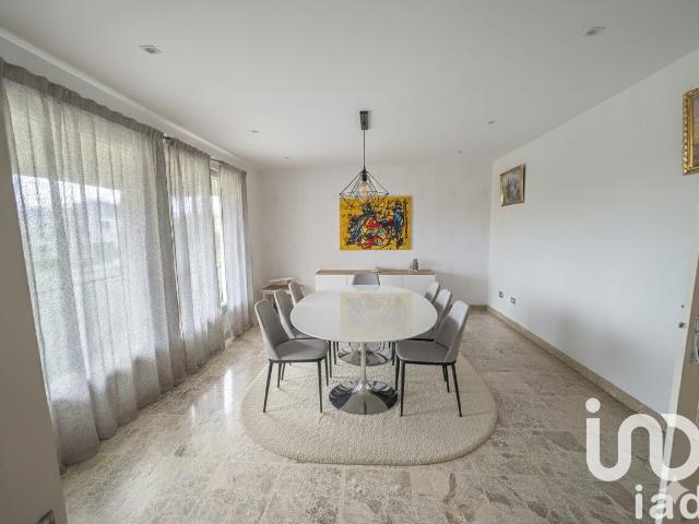 Maison 7 pièces 143 m²