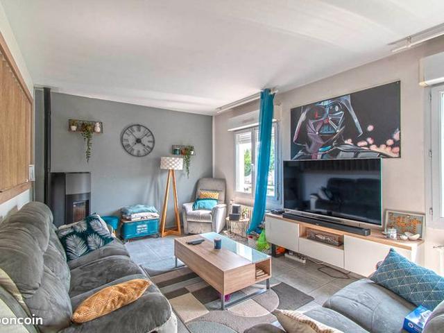 Maison 7 pièces 143 m²
