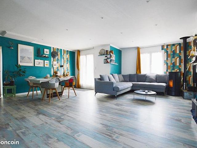 Maison 7 pièces 143 m²
