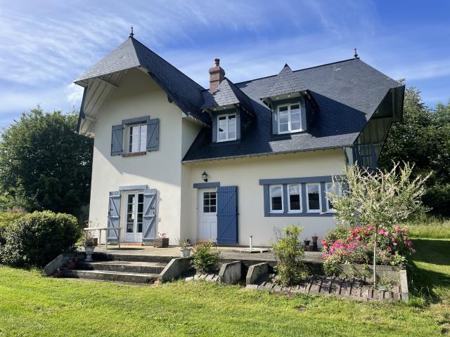Maison 7 pièces 143 m²