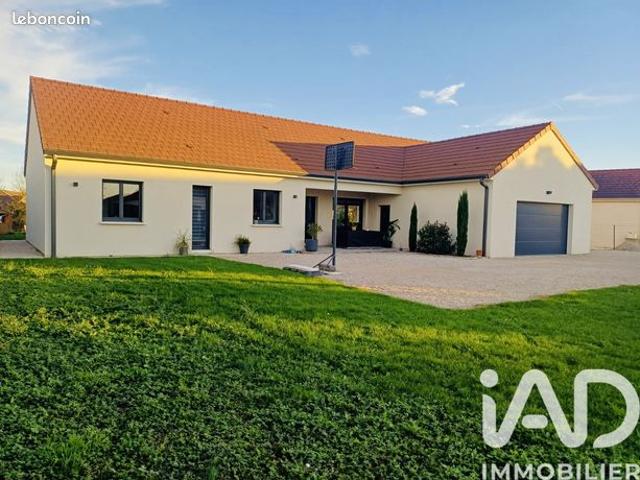 Maison 7 pièces 143 m²