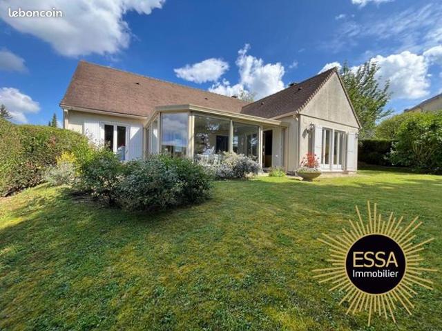 Maison 7 pièces 143 m²