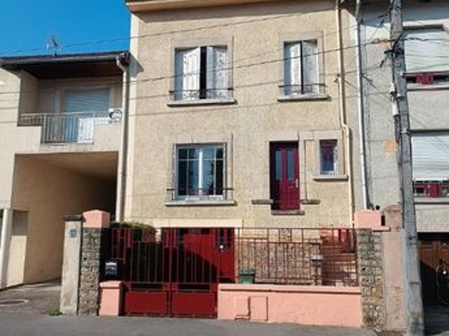 Maison 7 pièces 143 m²