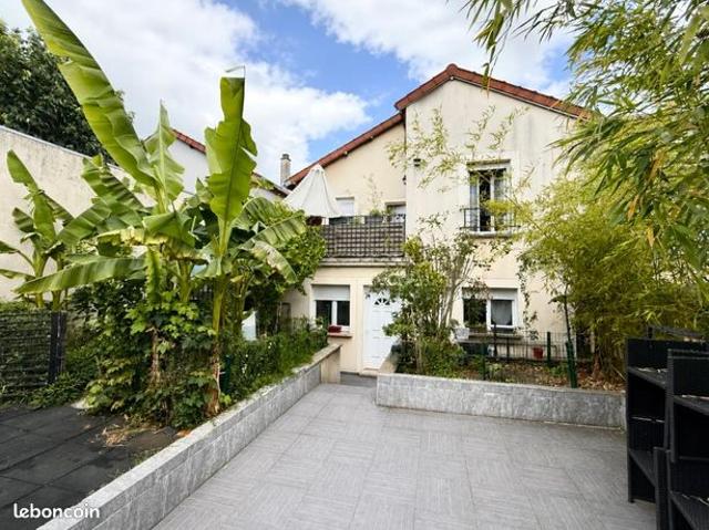 Maison 7 pièces 143 m²