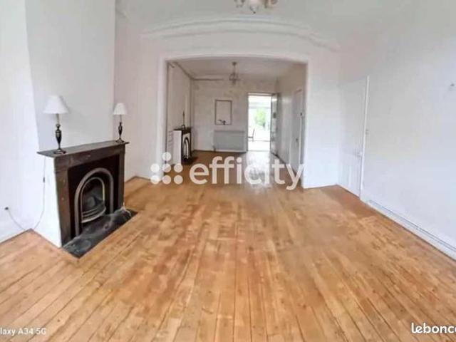 Maison 7 pièces 143 m²