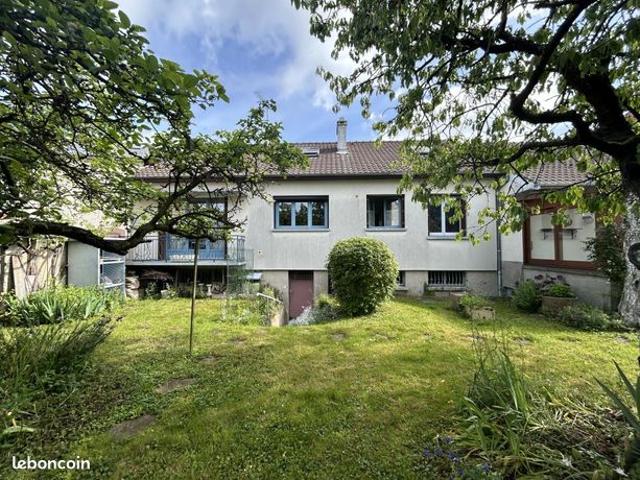 Maison 7 pièces 154 m²