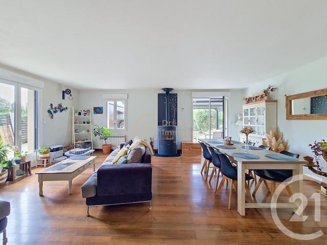 Maison 7 pièces 154 m²