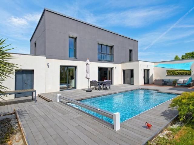 Maison 7 pièces 154 m²