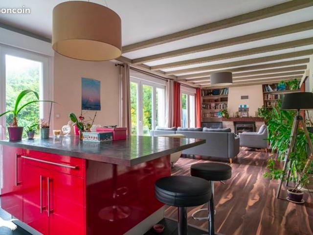 Maison 7 pièces 154 m²