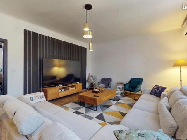 Maison 7 pièces 154 m²