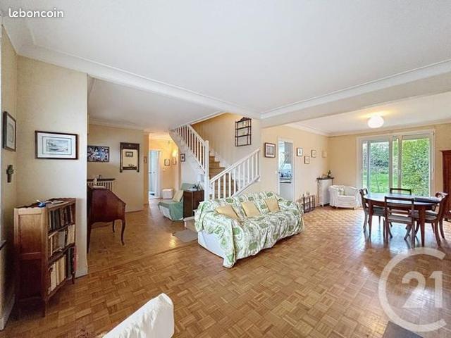 Maison 7 pièces 154 m²