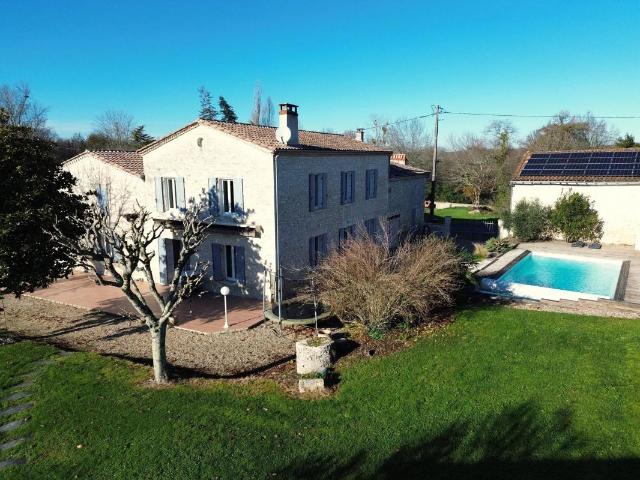 Maison 7 pièces 154 m²