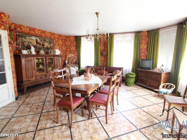 Maison 7 pièces 154 m²
