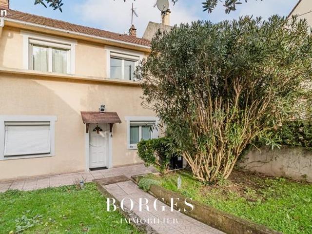 Maison 7 pièces 154 m²