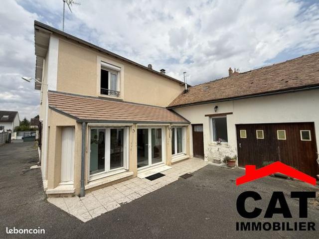 Maison 7 pièces 154 m²