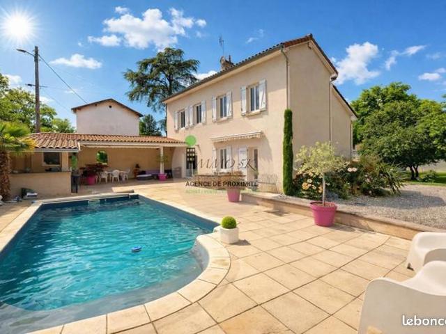 Maison 7 pièces 154 m²