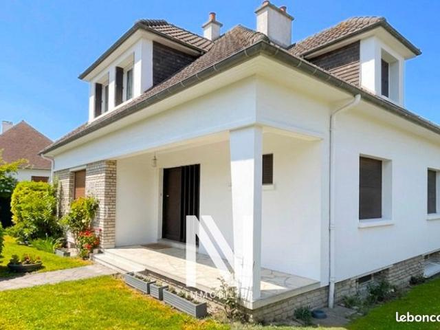 Maison 7 pièces 154 m²