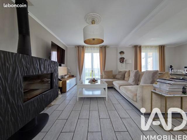 Maison familiale 7 pièces 154 m²