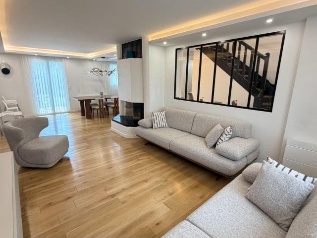 Maison 7 pièces 154 m²
