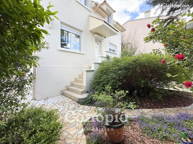 Maison 7 pièces 155 m²