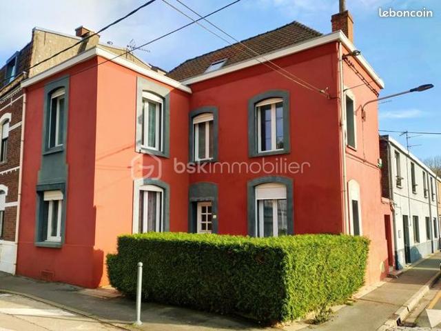 Maison 7 pièces 155 m²