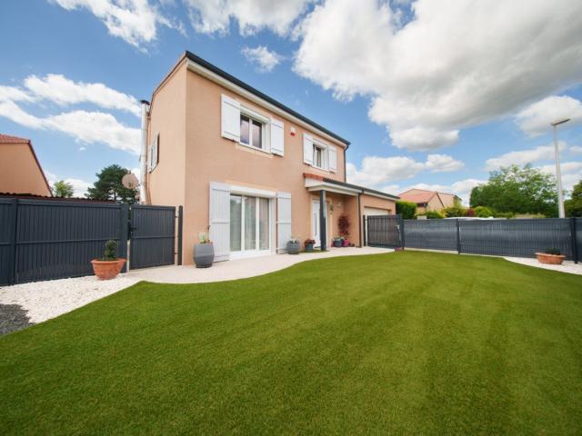 Maison 7 pièces 195 m²