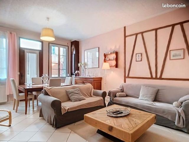 Maison 7 pièces 155 m²