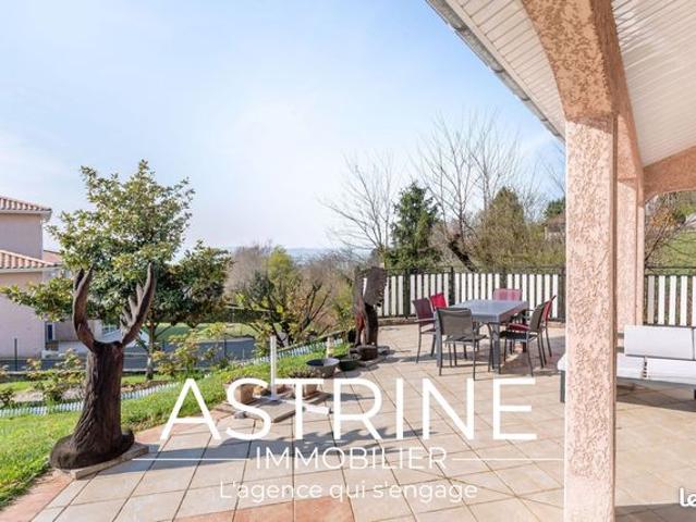 Maison 7 pièces 155 m²