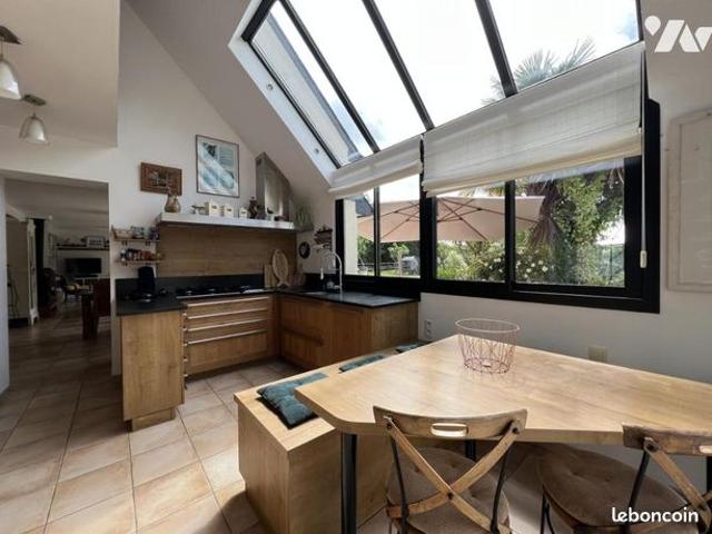 Maison 7 pièces 155 m²