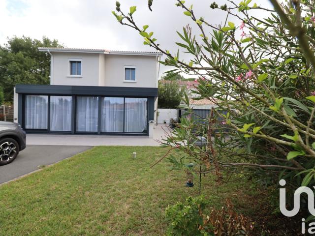 Maison 7 pièces 155 m²
