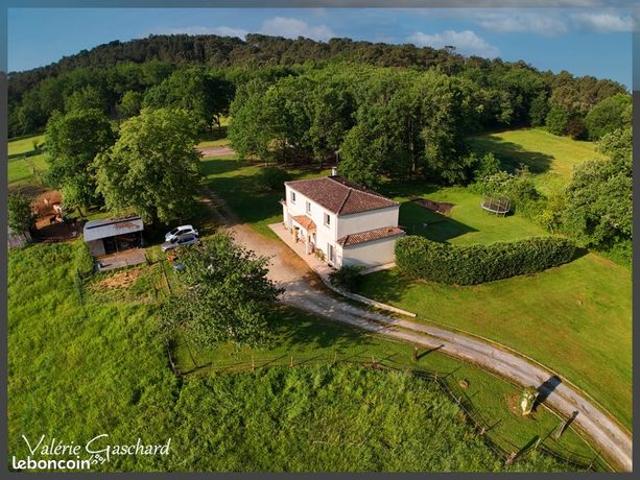 Maison 7 pièces 156 m²