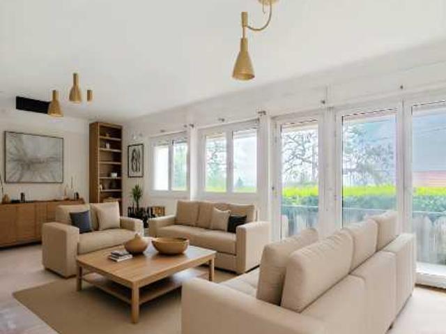 Maison 7 pièces 156 m²