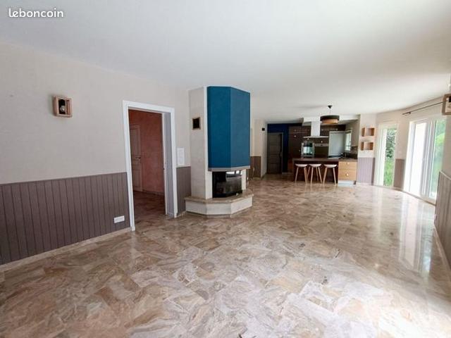 Maison 7 pièces 156 m²