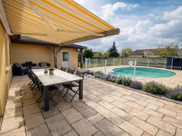 Maison 7 pièces 156 m²