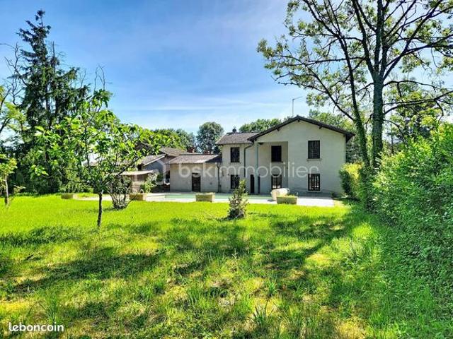 Maison 7 pièces 156 m²