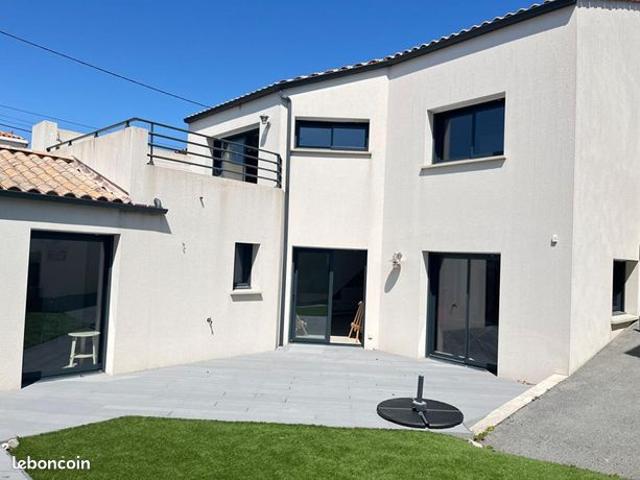 Maison 7 pièces 156 m²