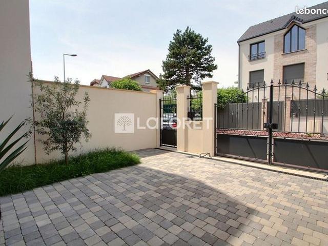 Maison 7 pièces 156 m²